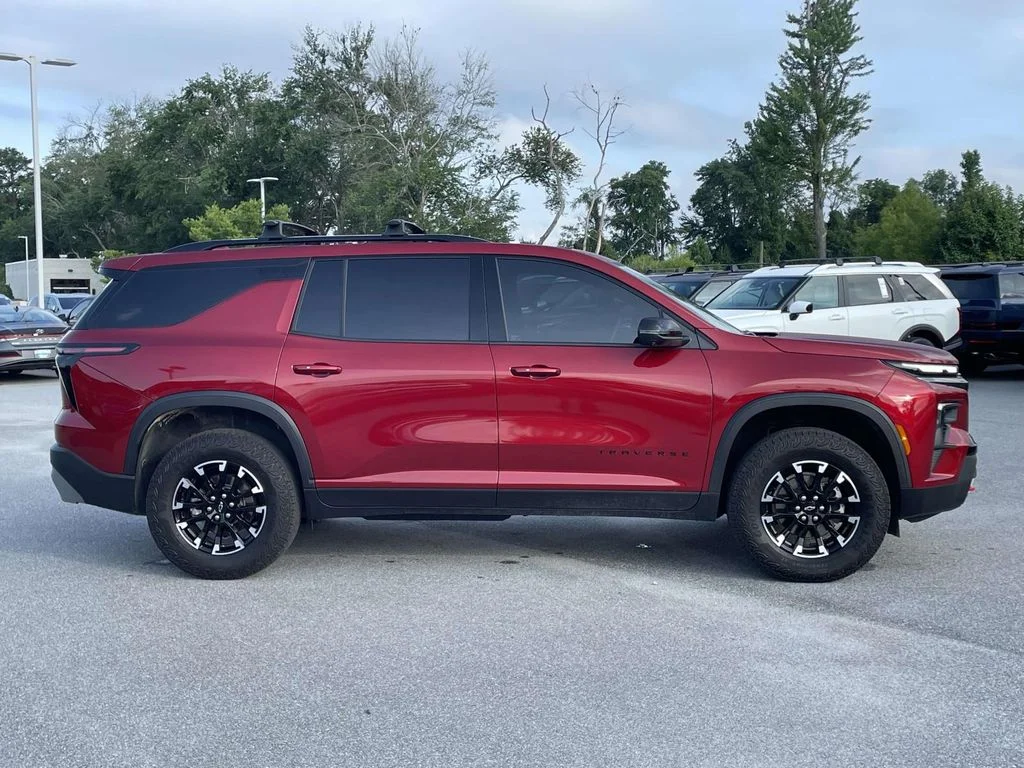2025 Chevrolet Traverse Z71 - Photo 30