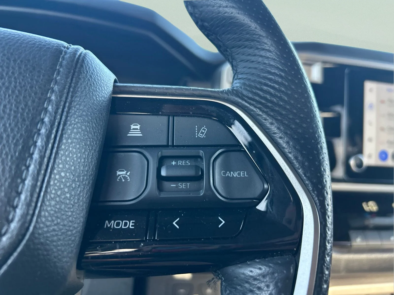 Used 2024 Ice Toyota SR5 image 15
