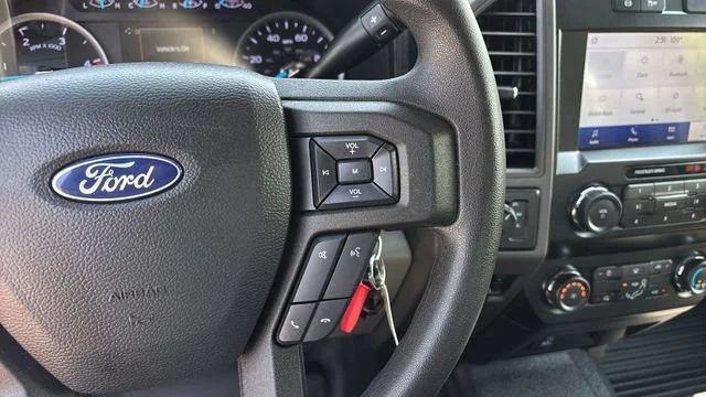 Used 2020 White Ford XL image 25