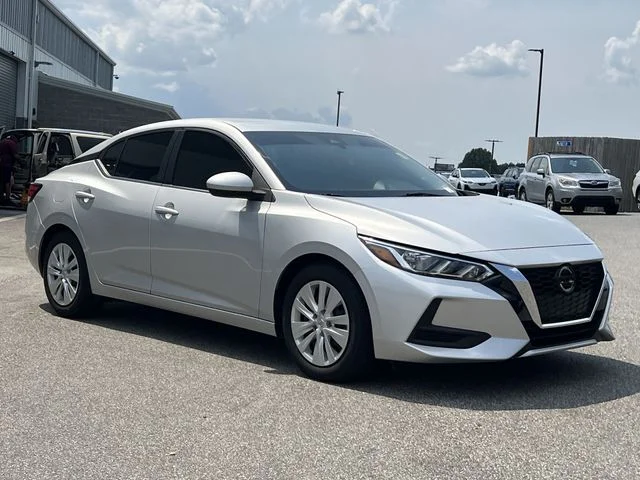 Used 2023 Silver Nissan S image 15