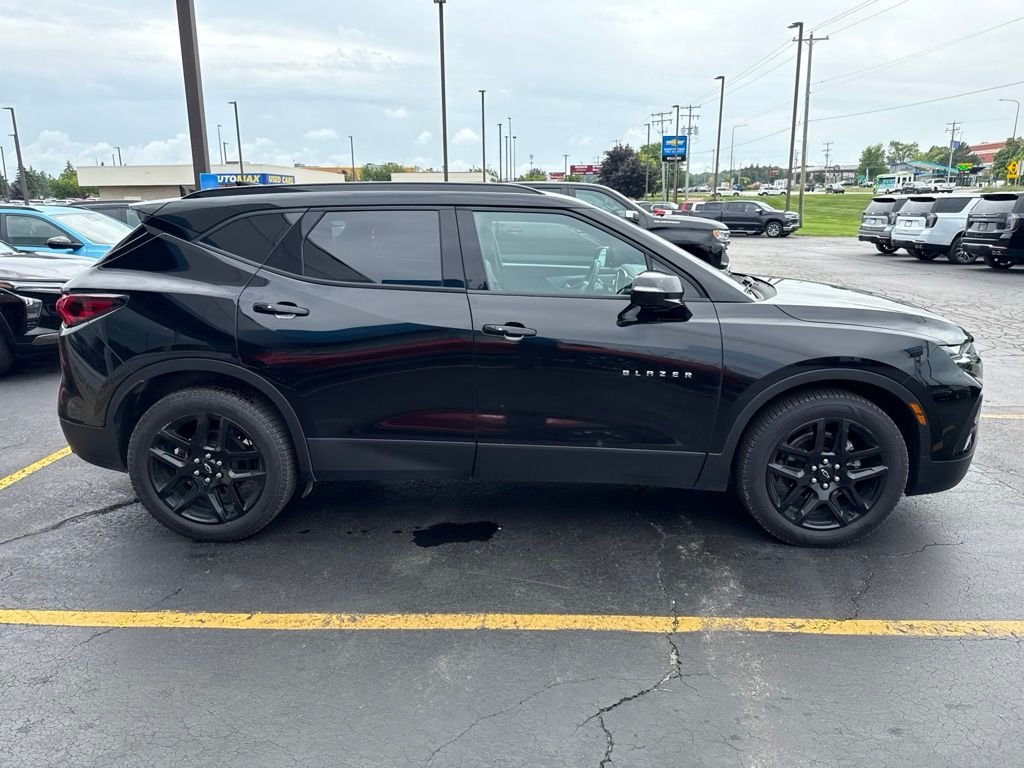 Used 2022 Black Chevrolet LT image 8