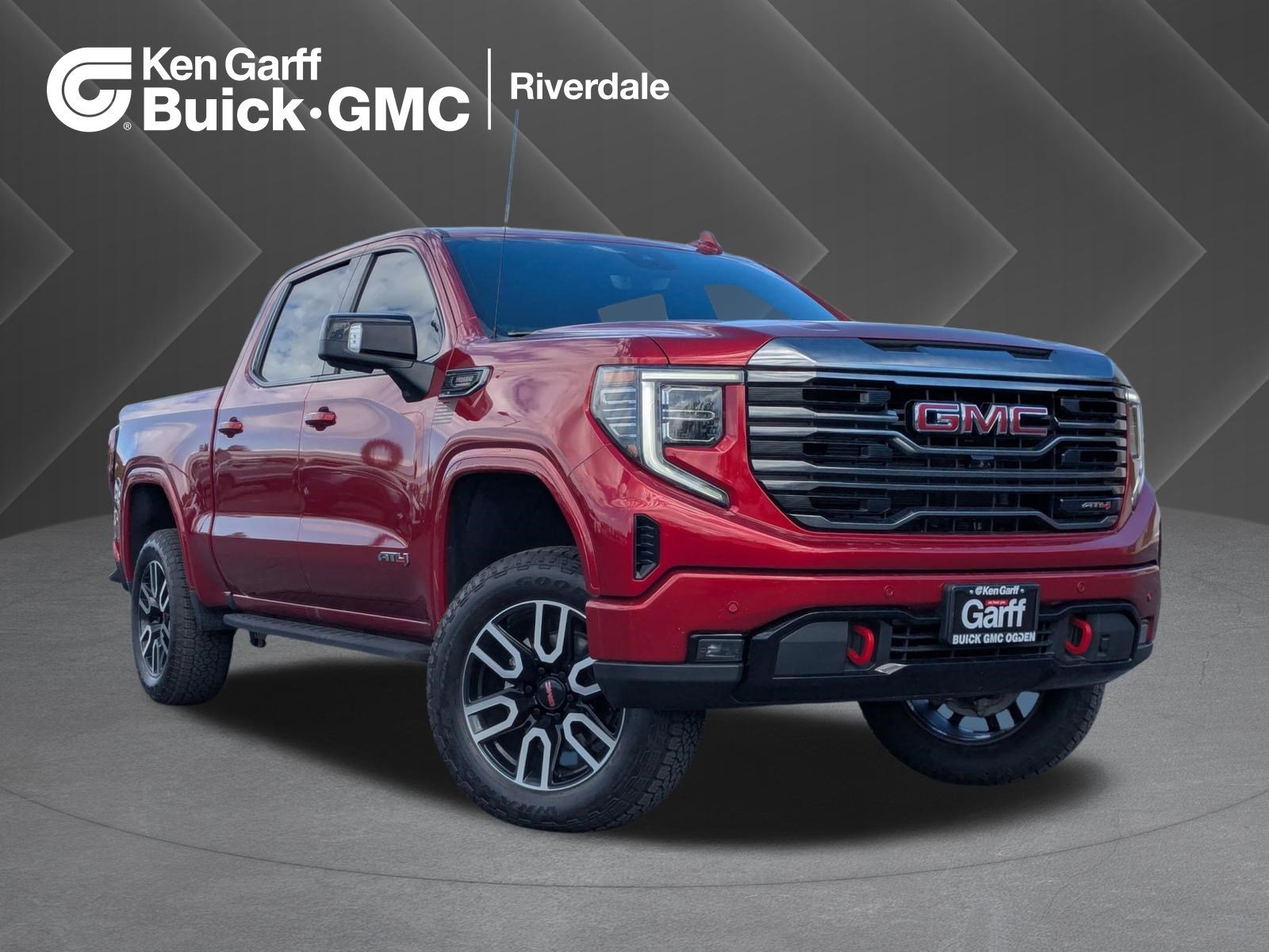 2022 GMC Sierra 4WD Crew Cab Short Box AT4's photo