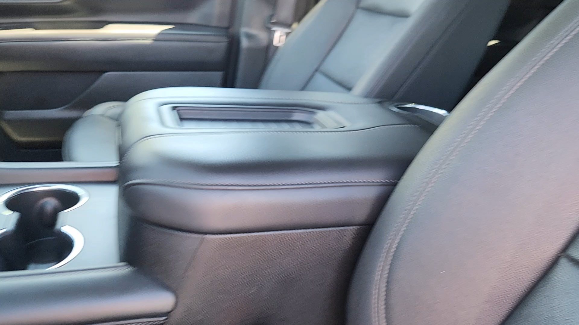 Used 2023 Dark Ash Metallic Chevrolet Z71 image 27