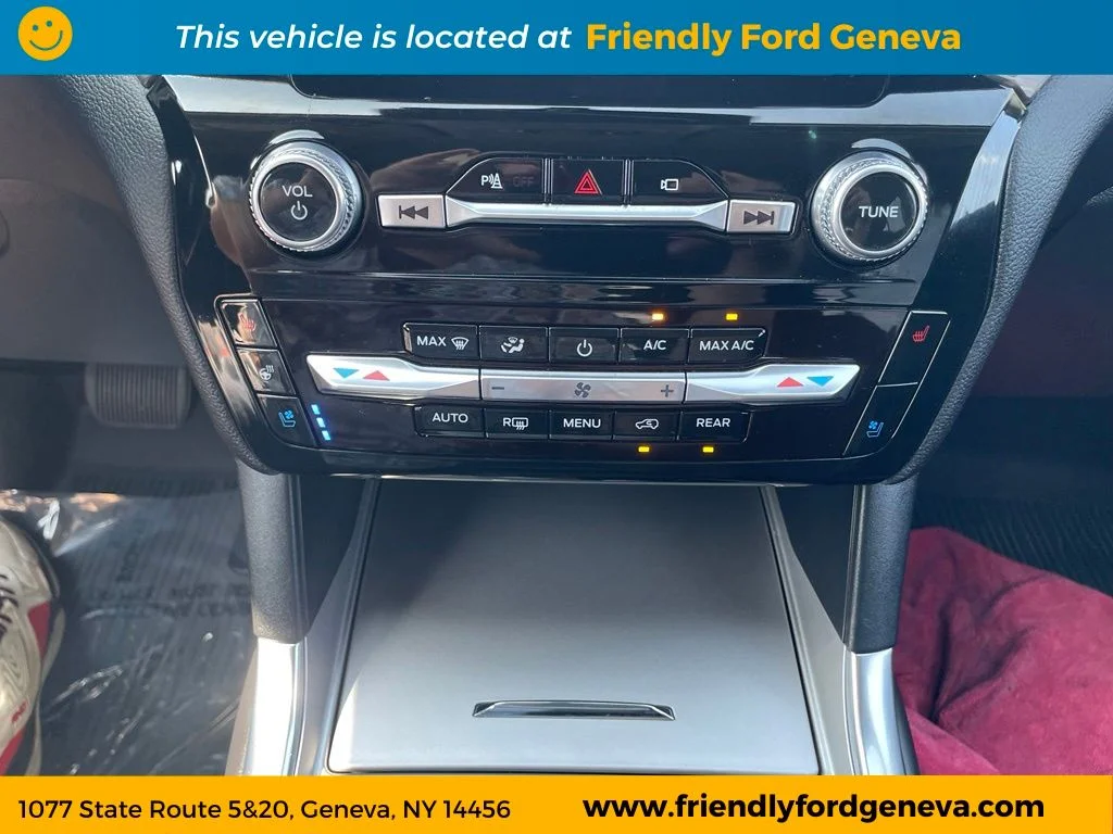 Used 2023 Iconic Silver Metallic Ford Limited image 60