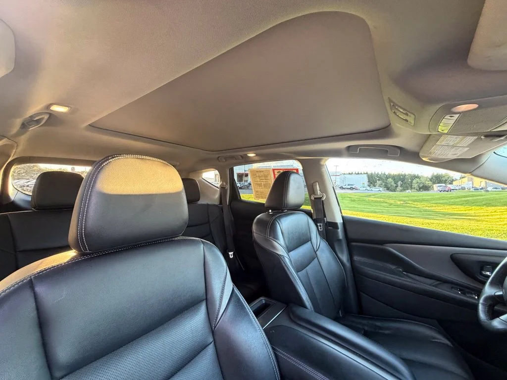 Used 2019 Black Nissan SL image 42