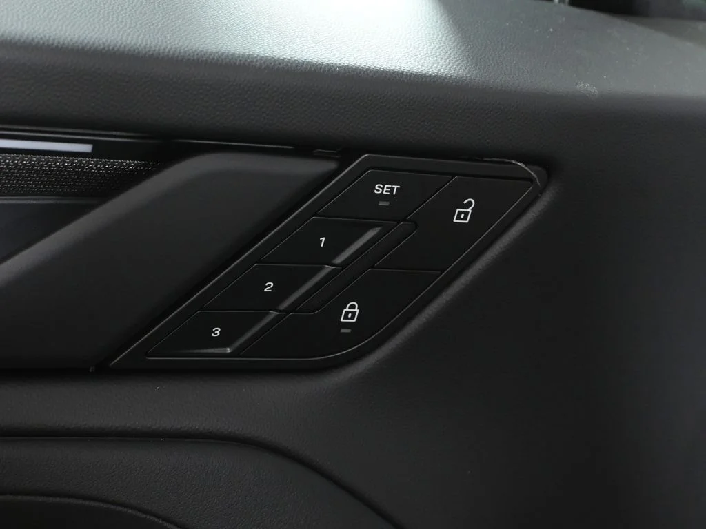 2026 Porsche Cayenne Base - Photo 32