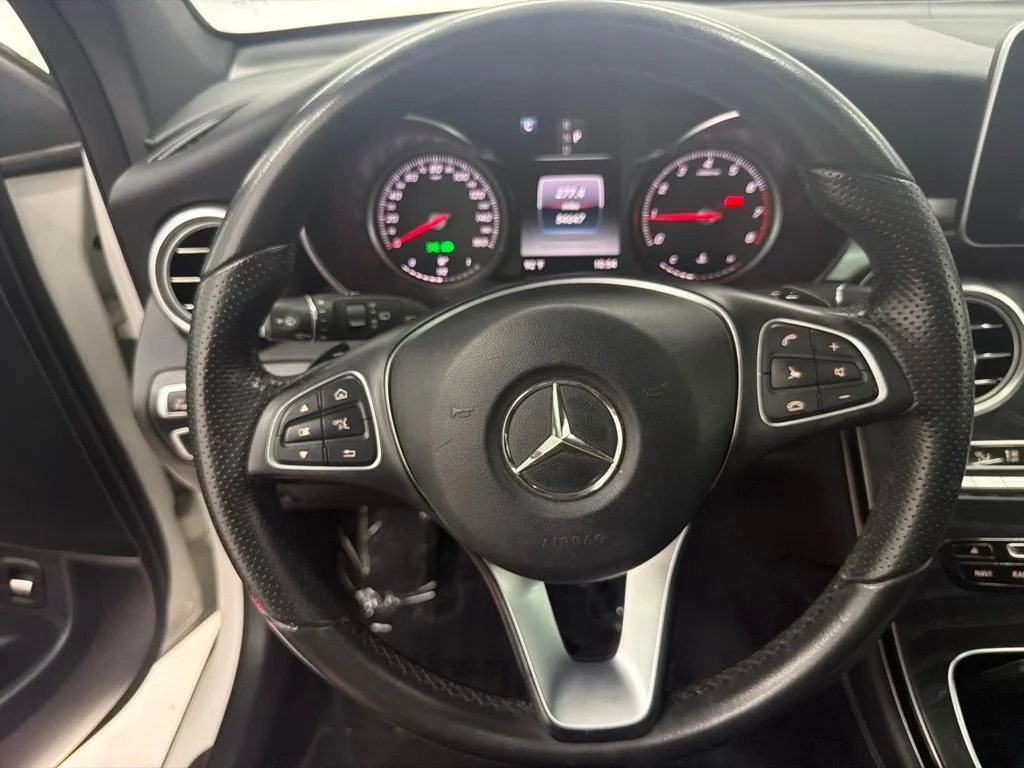 Used 2018 White Mercedes-Benz GLC 300 image 16
