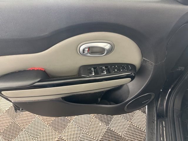 Used 2017 Black Kia Plus image 18