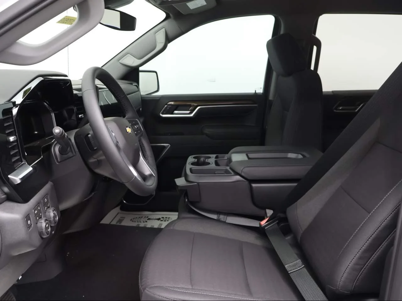 New 2026 Summit White Chevrolet LT image 31
