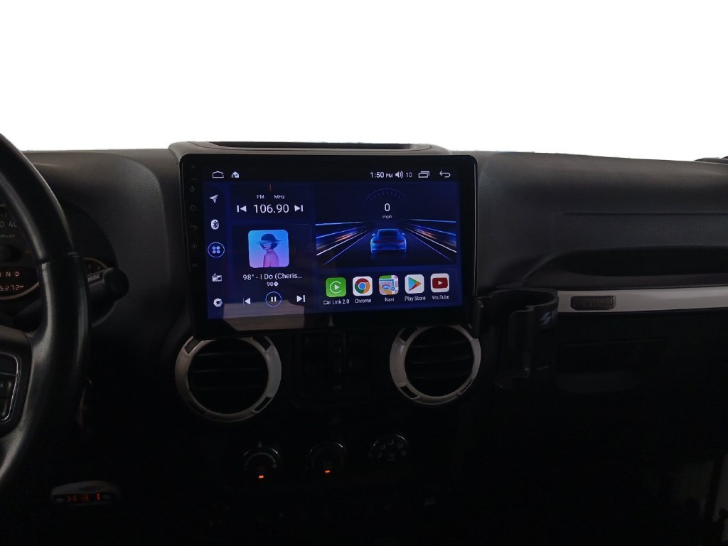 Used 2016 White Jeep Unlimited Sahara image 12