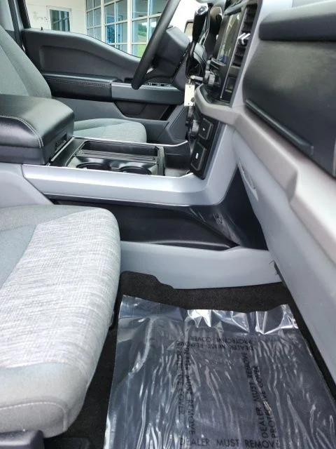 Used 2023 Silver Metallic Ford XLT image 55