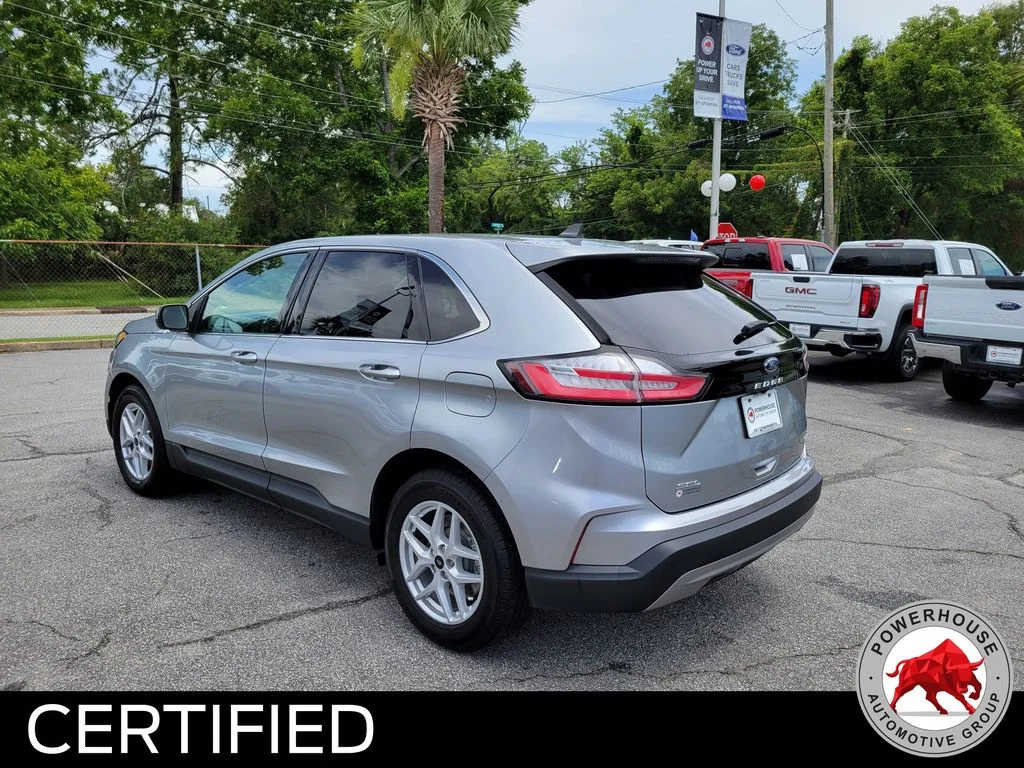 Used 2024 Silver Ford SEL image 3
