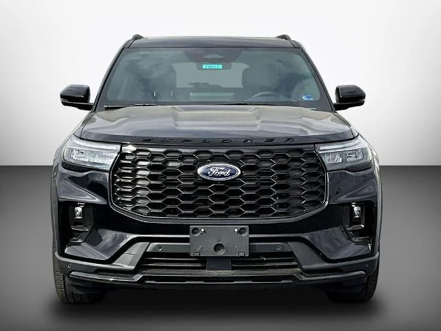 New 2026 Agate Black Metallic Ford ST-Line image 49