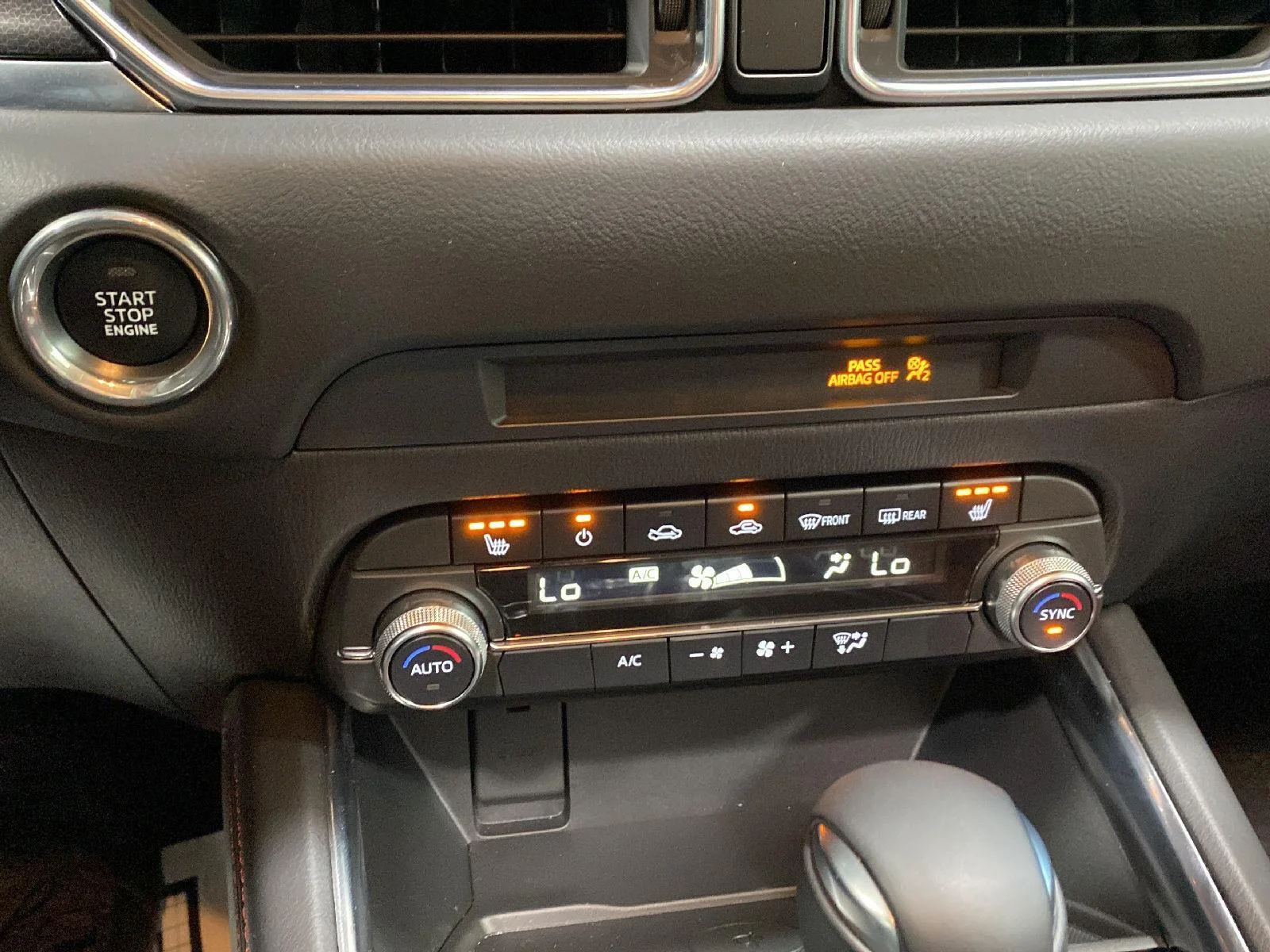Used 2025 Rhodium White Metallic Mazda 2.5 S Carbon Edition image 34