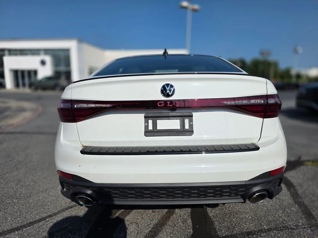 New 2026 Pure White w/Deep Black Roof Volkswagen 2.0T Autobahn image 7