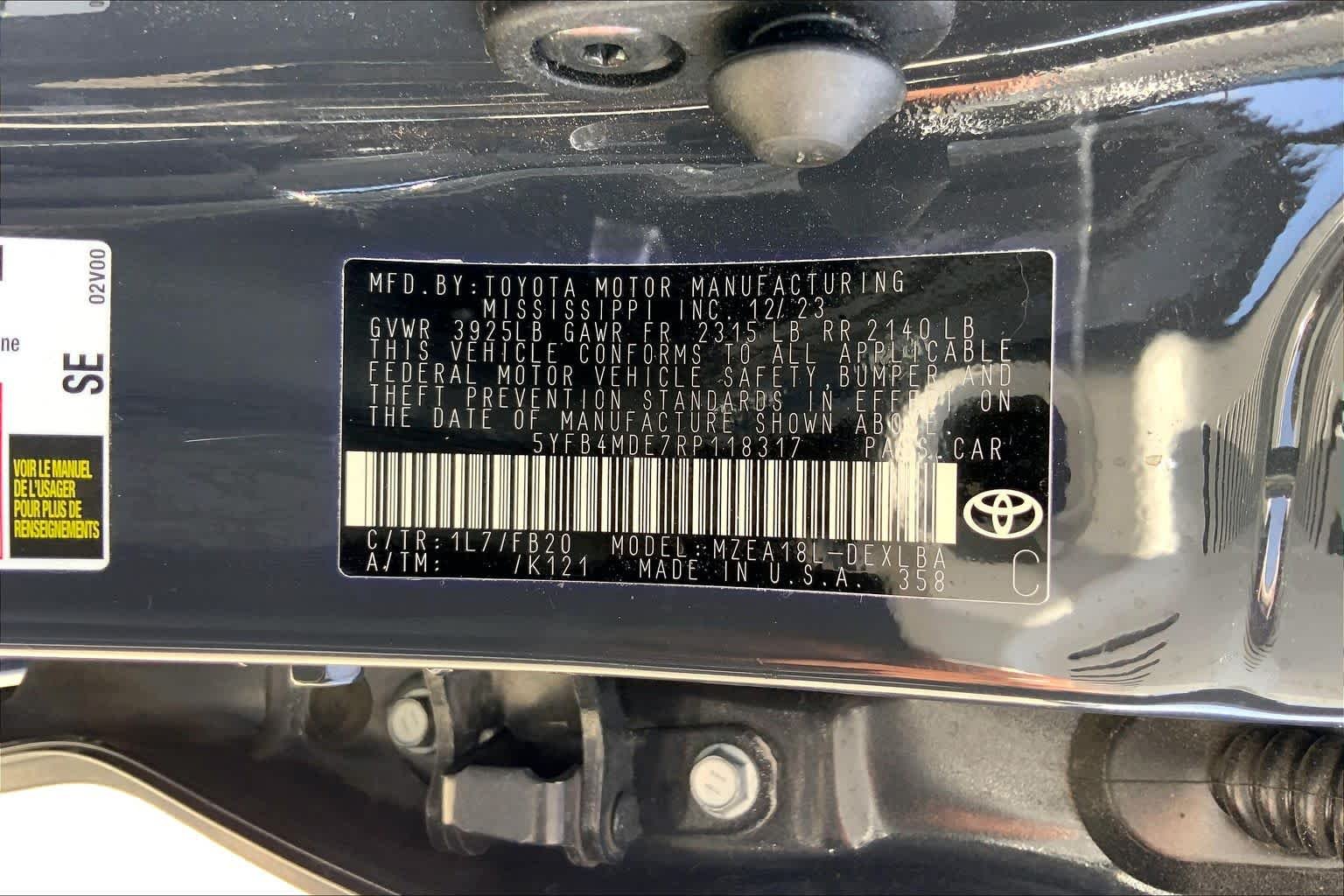 Used 2024 Underground Toyota LE image 36