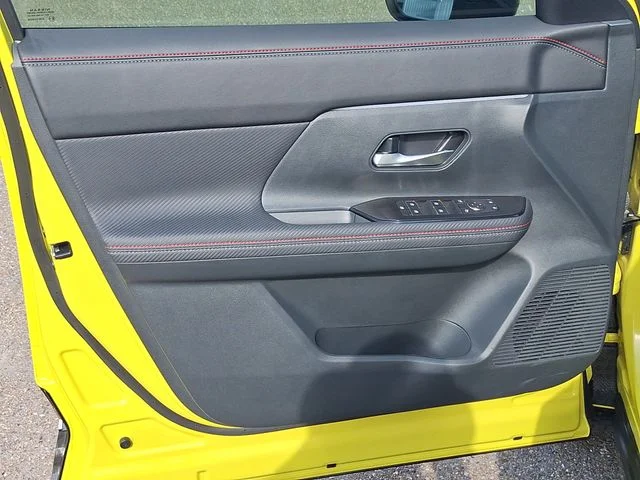 Used 2025 Yellow Nissan SR image 11