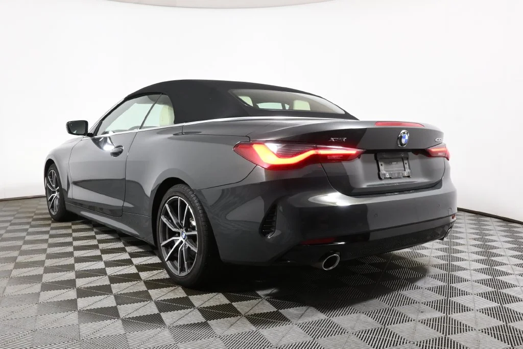 Used 2024 Gray BMW 430i xDrive image 9