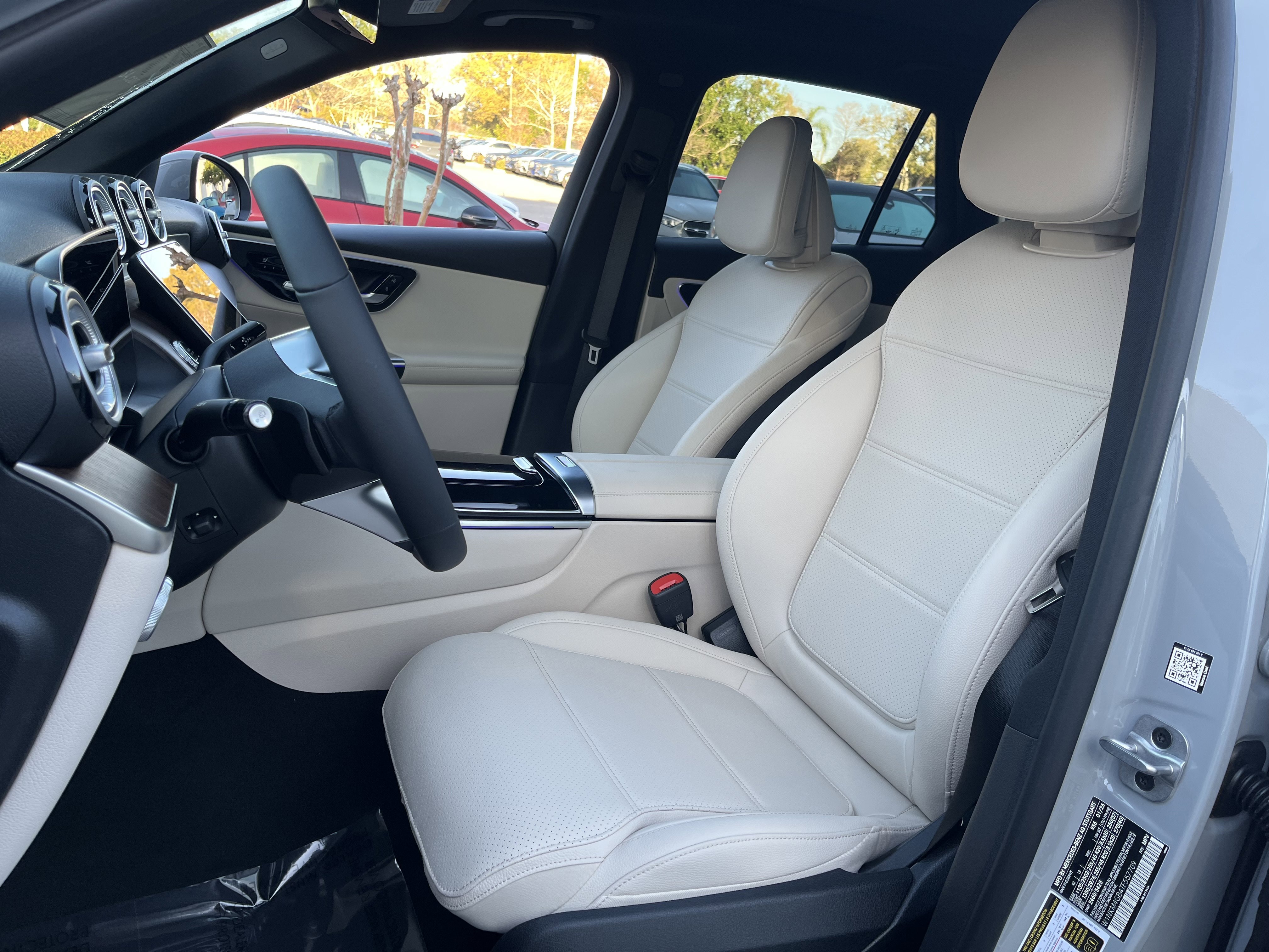 New 2026 MANUFAKTUR Alpine Grey Mercedes-Benz GLC 300 image 16
