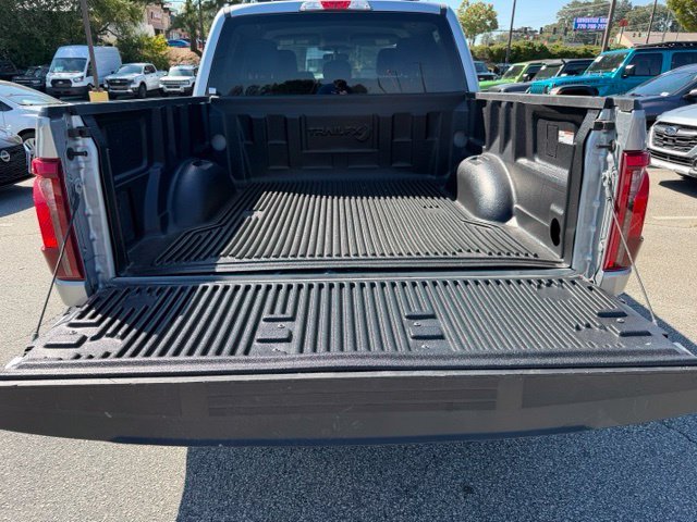 Used 2025 Silver Ford XLT image 5