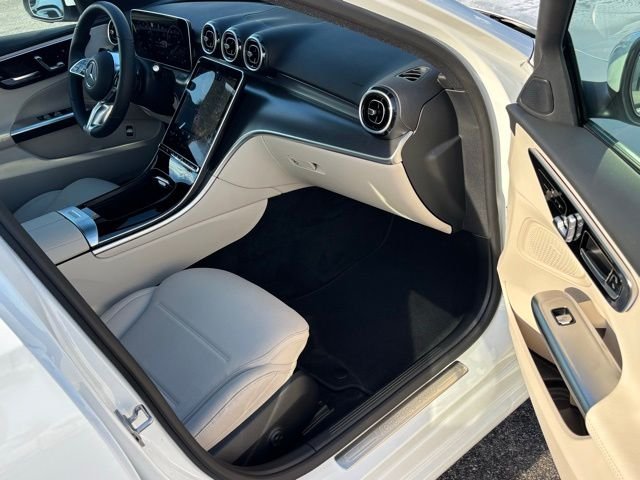 New 2026 Polar White Mercedes-Benz C 300 image 26