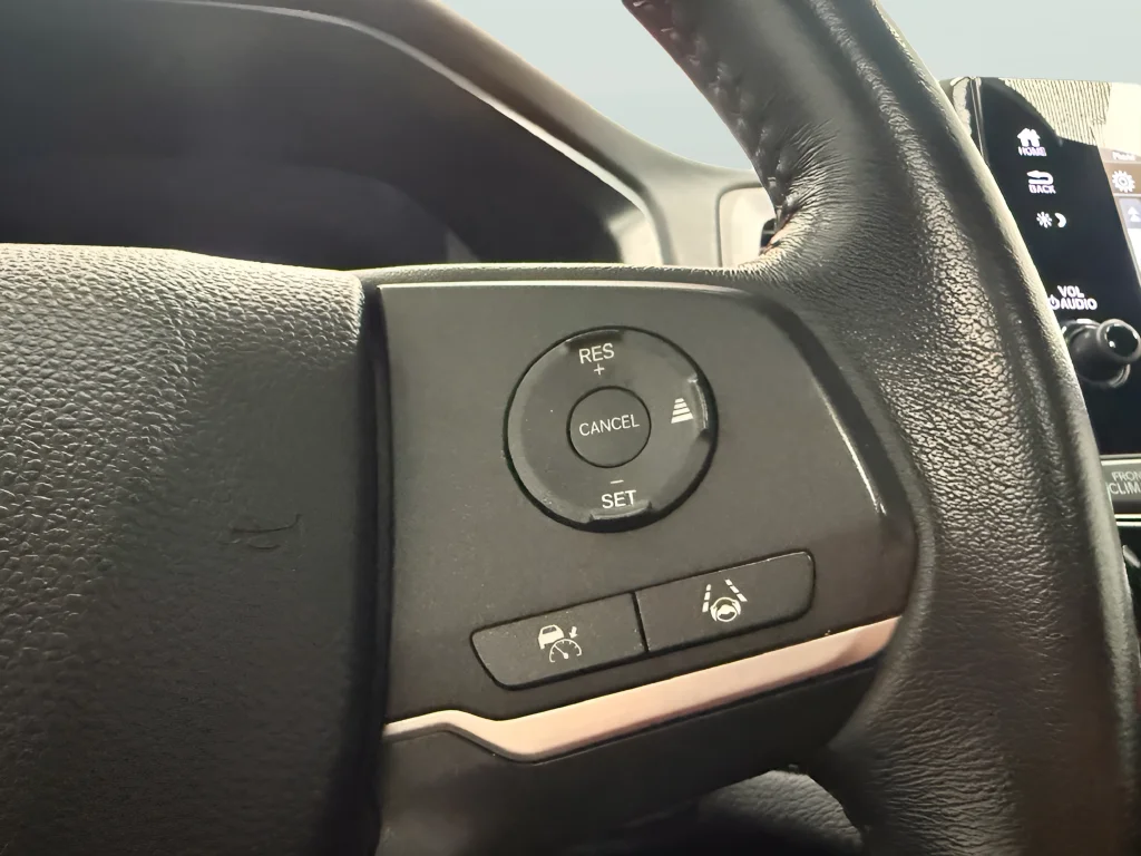 2024 Honda Odyssey SPORT - Photo 12
