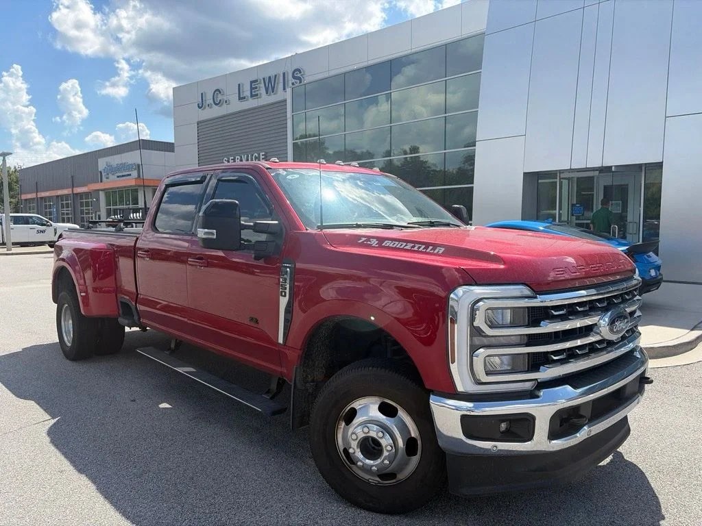 Used 2024 Red Metallic Ford Lariat image 1