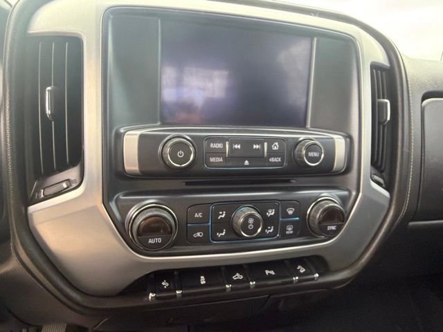 Used 2018 Summit White GMC SLE image 6