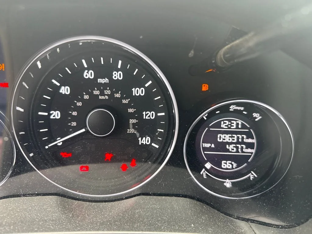 Used 2016 Black Honda LX image 8