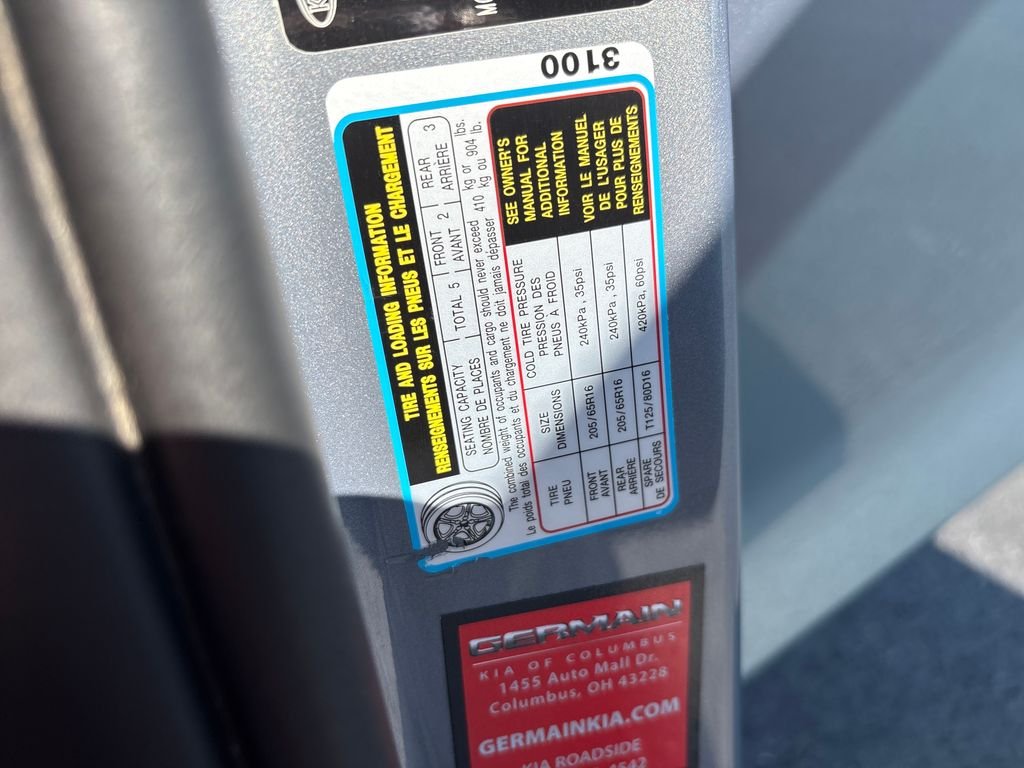 Used 2021 Silver Kia LXS image 23
