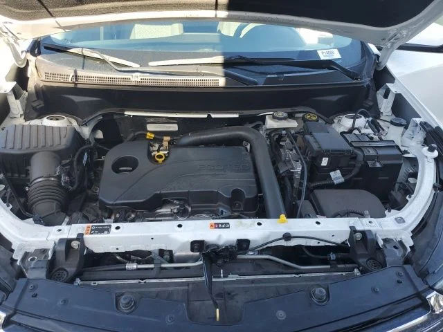 Used 2023 White Chevrolet LT image 12