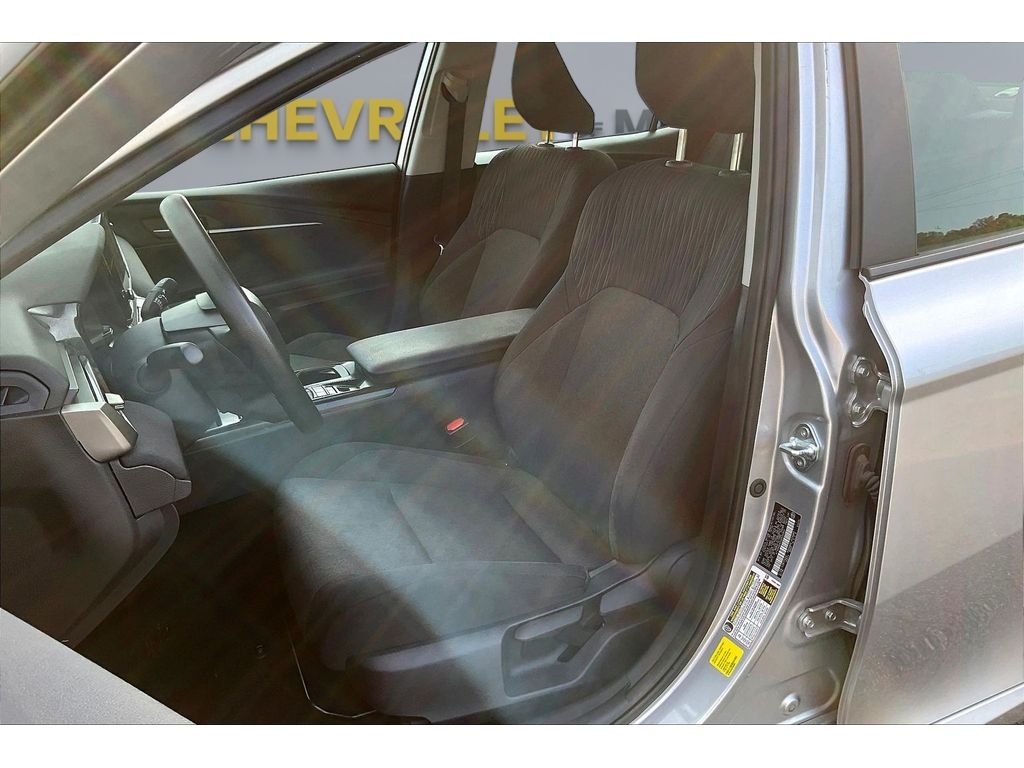 Used 2025 Silver Toyota LE image 17