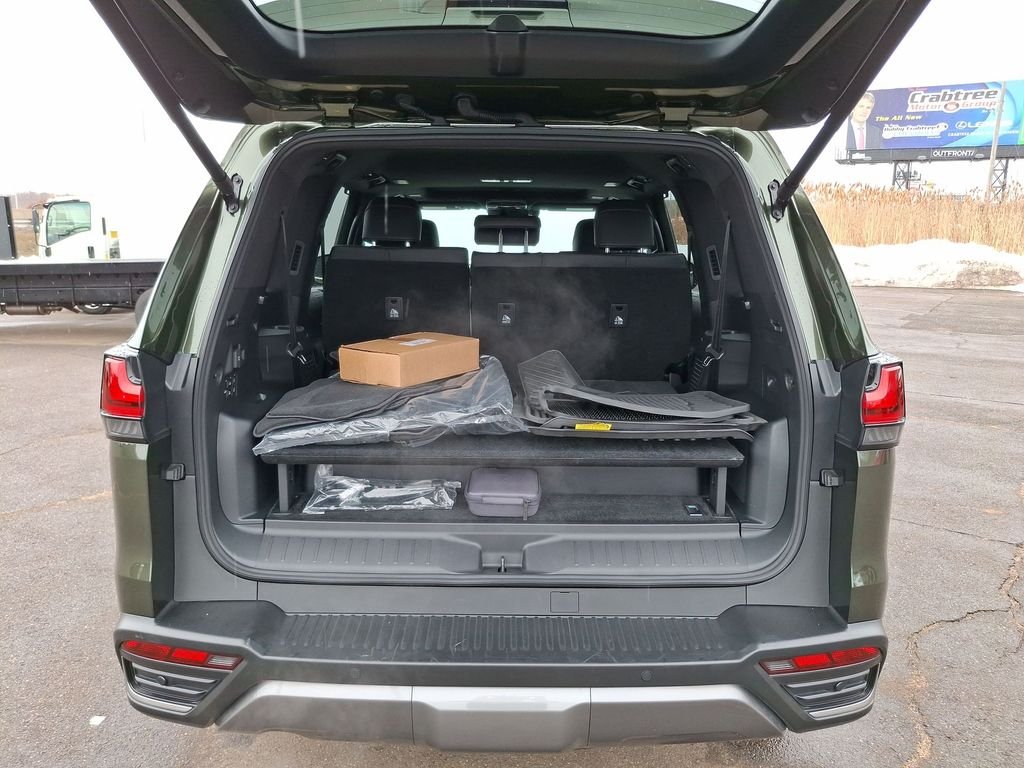 New 2025 Nori Green Pearl Lexus LX 700h LUXURY image 20