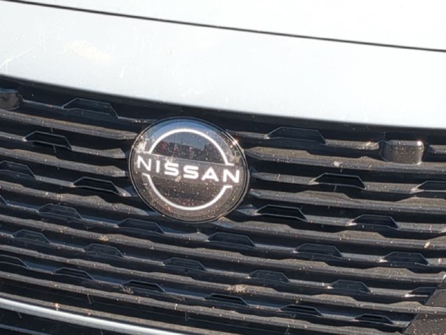 Used 2024 Atlantic Gray Metallic Nissan SV image 4