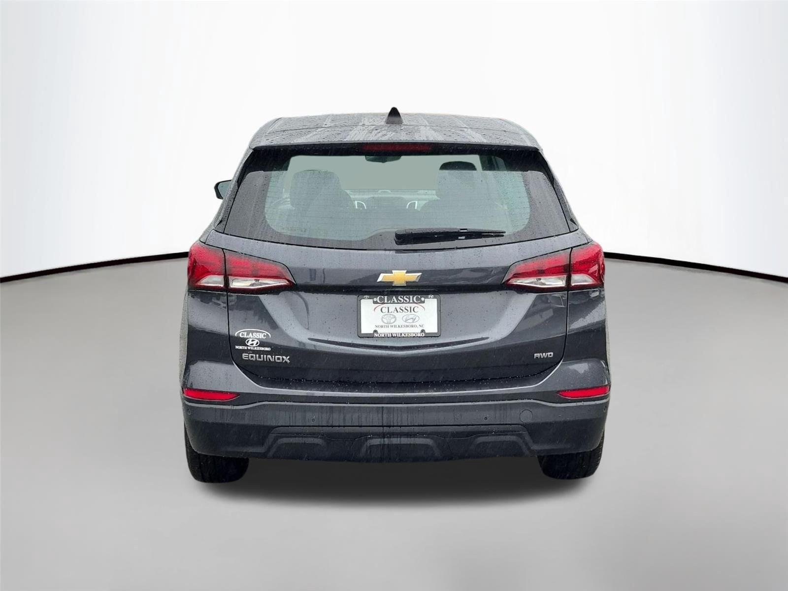 Used 2022 Iron Gray Metallic Chevrolet LS image 4