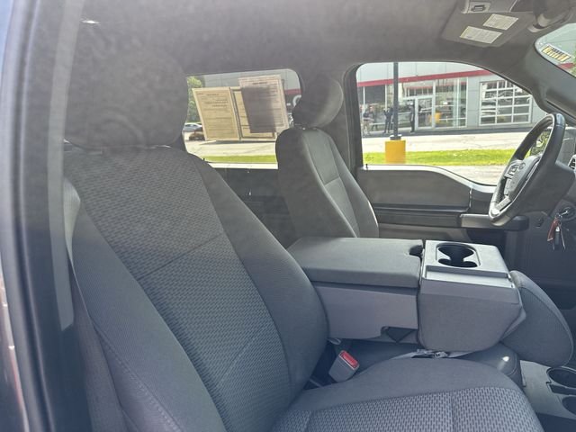 Used 2019 Gray Ford XLT image 30