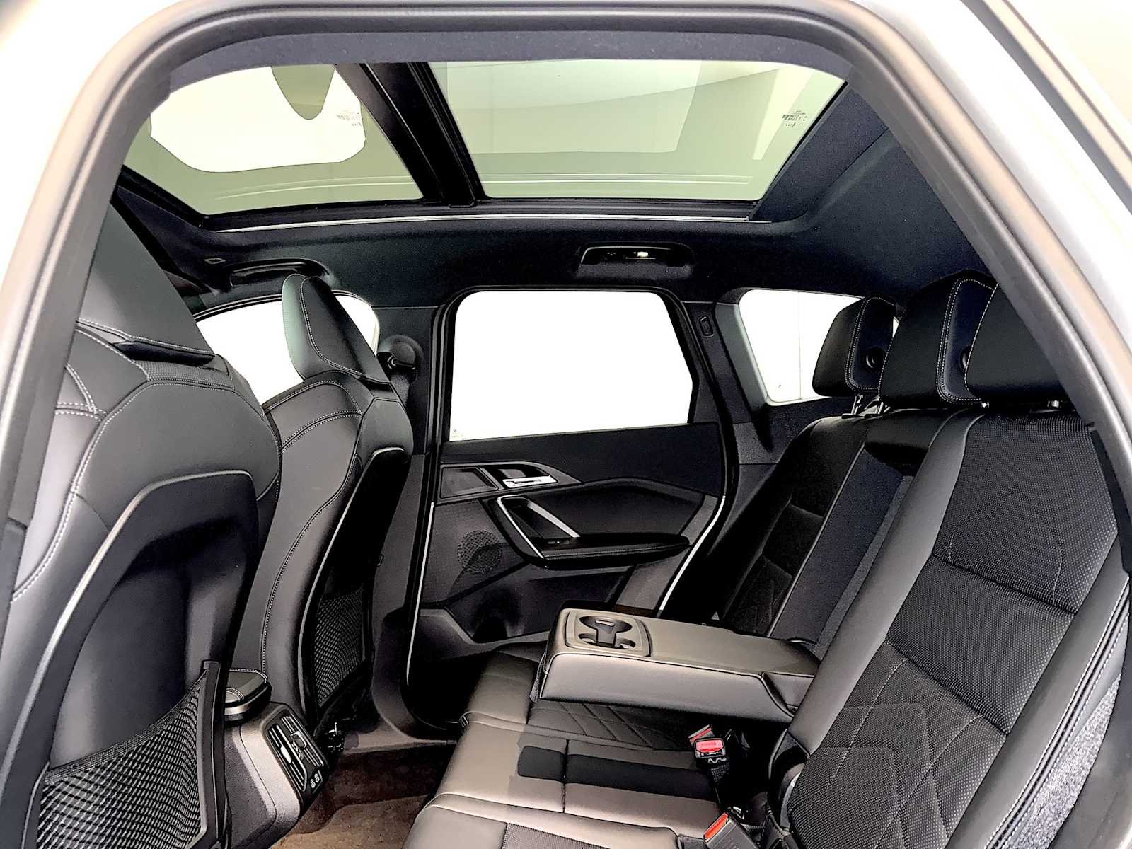 2024 BMW X1 28i - Photo 20