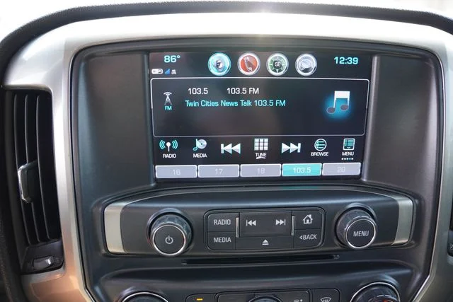 Used 2018 Black Chevrolet LT image 25