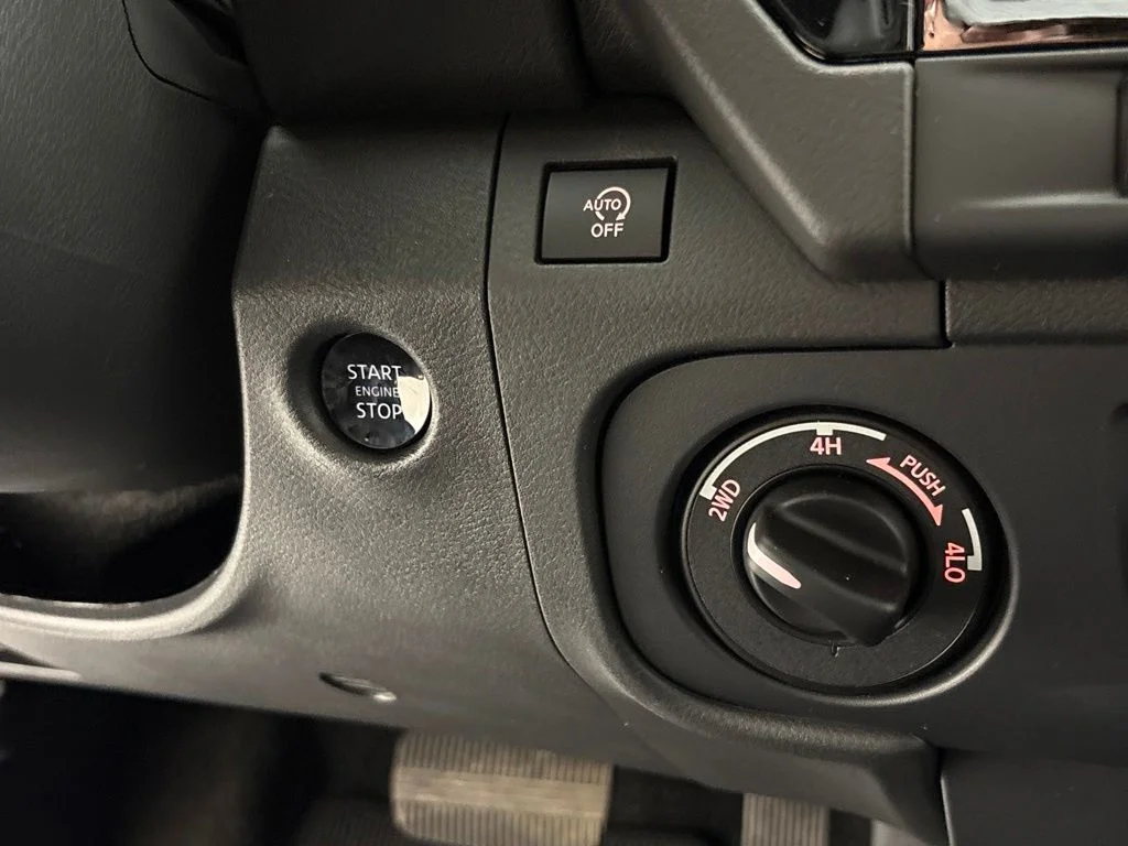 New 2026 Super Black Nissan Crew Cab SV image 30