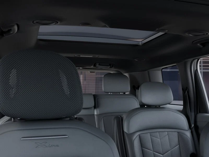 New 2027 Glacial White Pearl Kia X-Line SX image 27