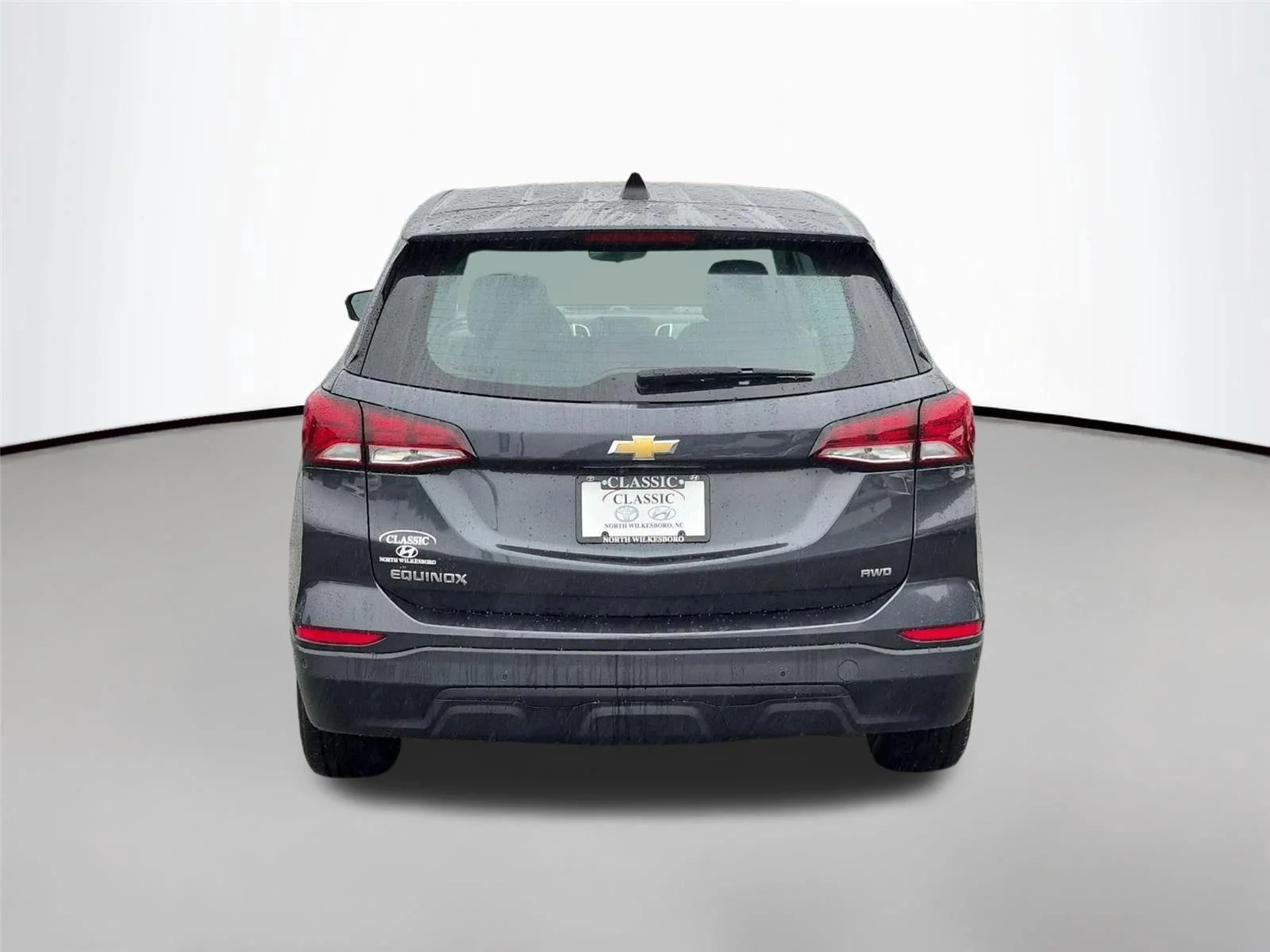 Used 2022 Iron Gray Metallic Chevrolet LS image 4