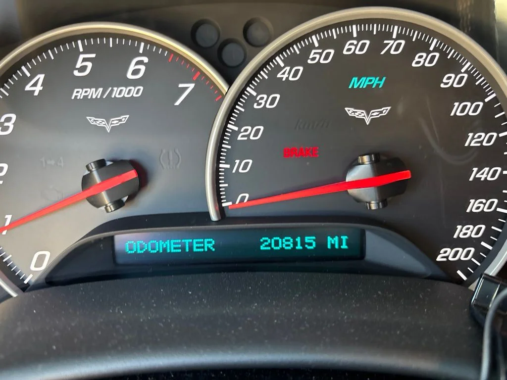 Used 2009 Red Chevrolet Base image 11