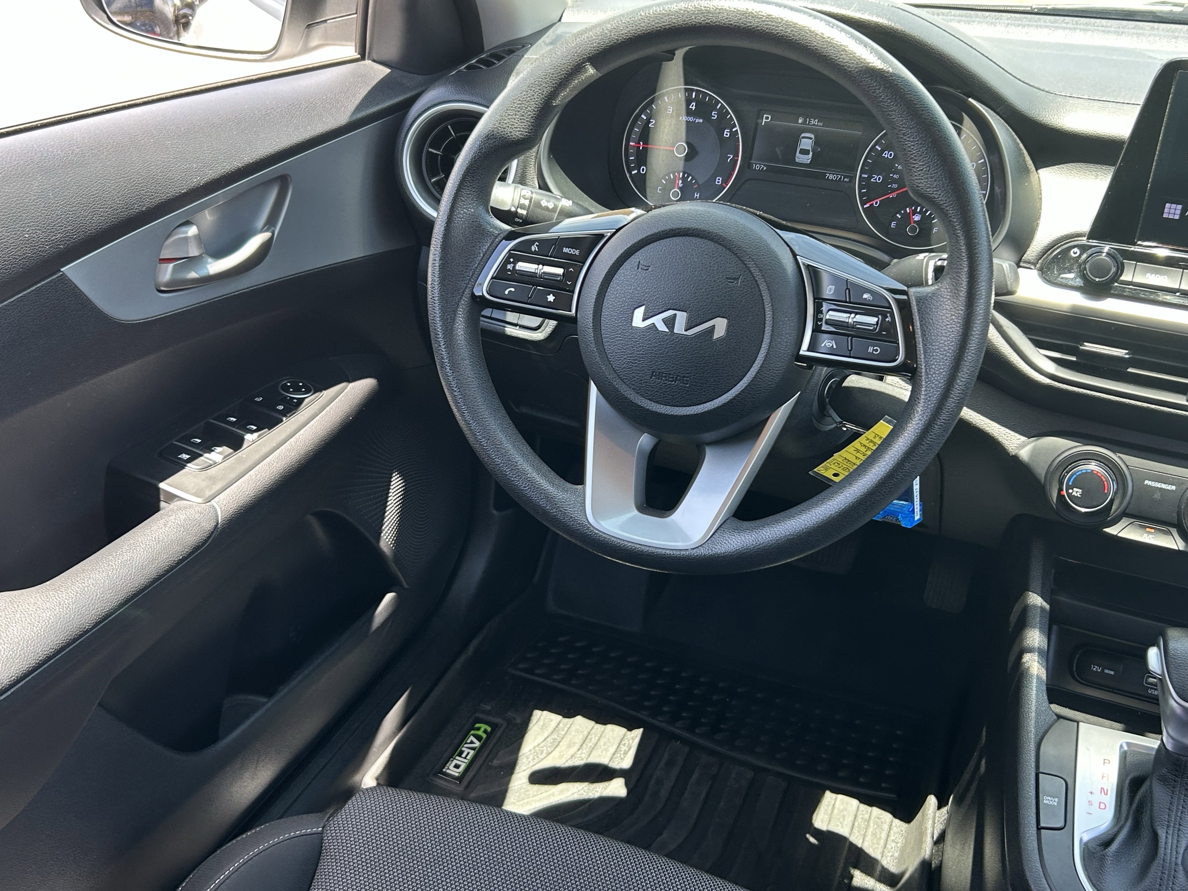 2022 Kia FORTE LXS - Photo 15