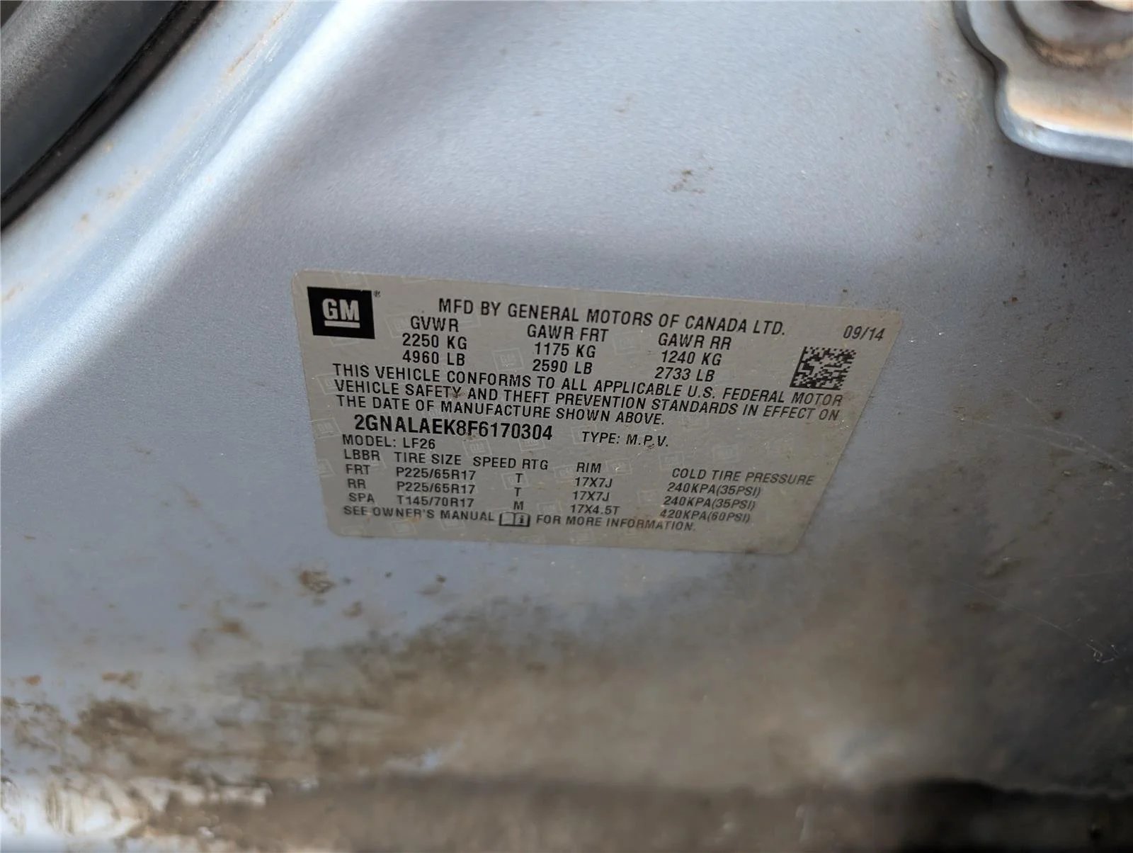 Used 2015 SILVER TOPAZ METALLIC Chevrolet LS image 11