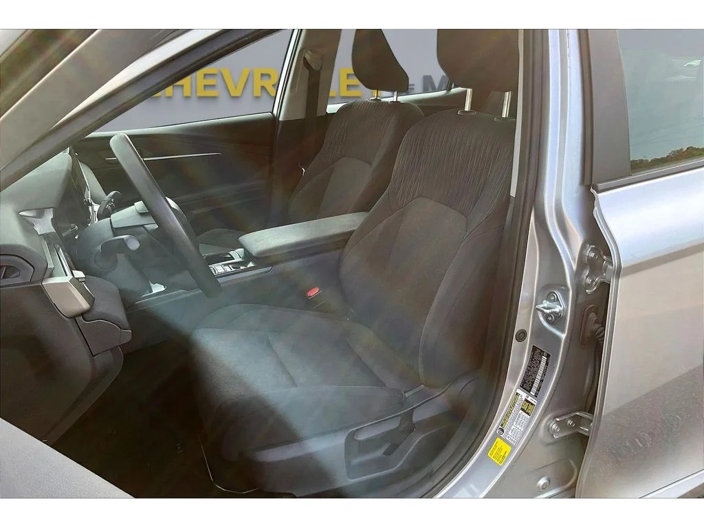 Used 2025 Silver Toyota LE image 17