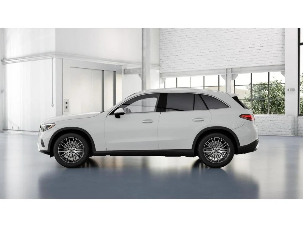 New 2026 White Mercedes-Benz GLC 300 image 34