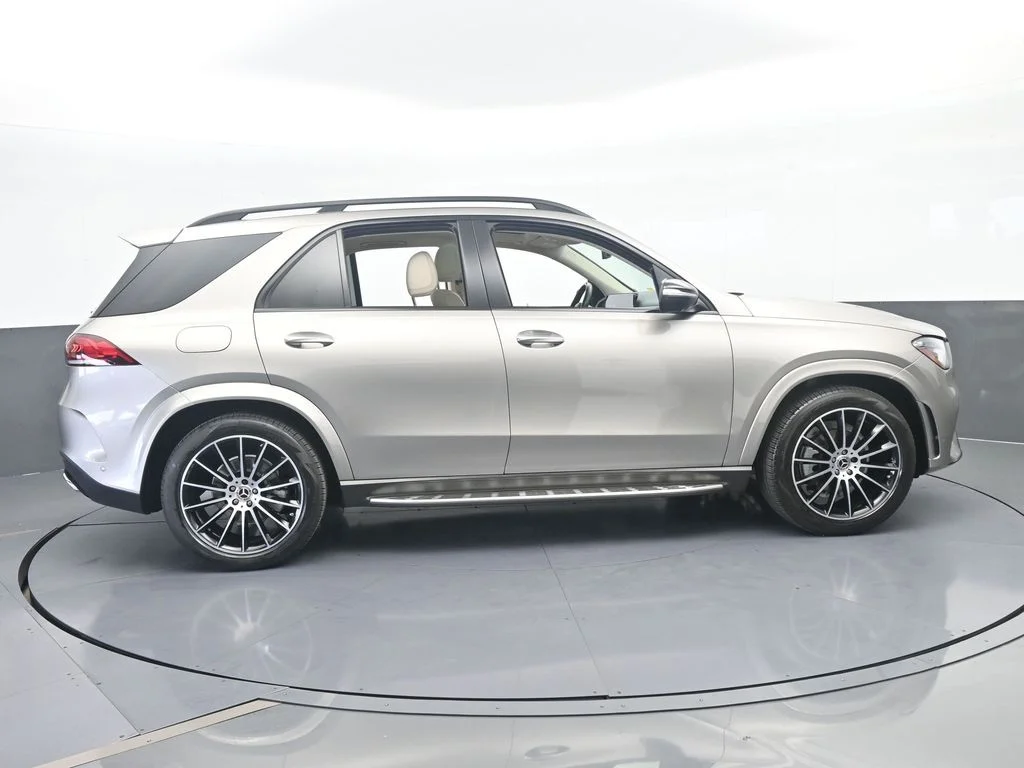 Used 2022 Gold Mercedes-Benz GLE 350 image 7