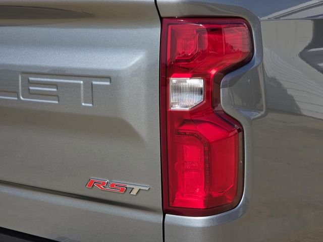 Used 2025 Gray Chevrolet RST image 34