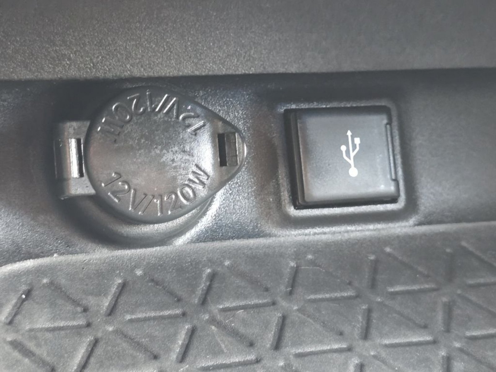 Used 2022 Midnight Black Metallic Toyota XSE image 29