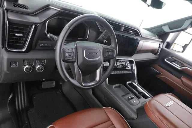 Used 2026 Silver GMC Denali Ultimate image 18